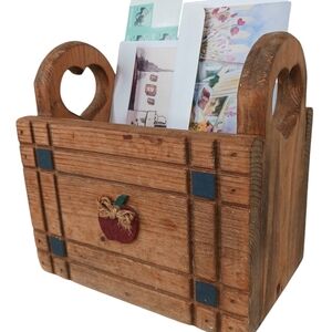 Wooden Caddy Box Basket Apple Twine Applique, Handmade Heart Handles, Vintage